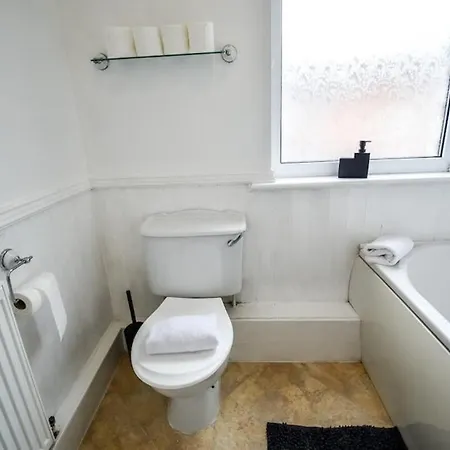 Fitzwilliam House -3 Bed House Apartment